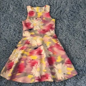 Daisy Dress kids in perfect condition